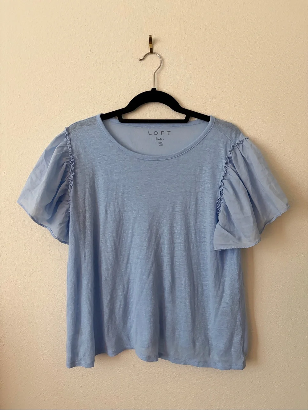 LOFT Linen Blue Ruffle Puff Sleeve Top Size Medium Petite Casual Summer Blouse
